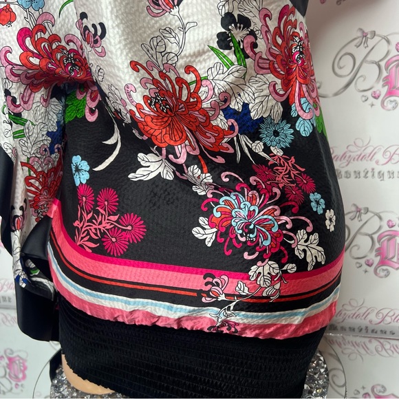 Bebe silk one shoulder bat wing scarf sleeved top shiny metallic multicolor - Picture 10 of 16